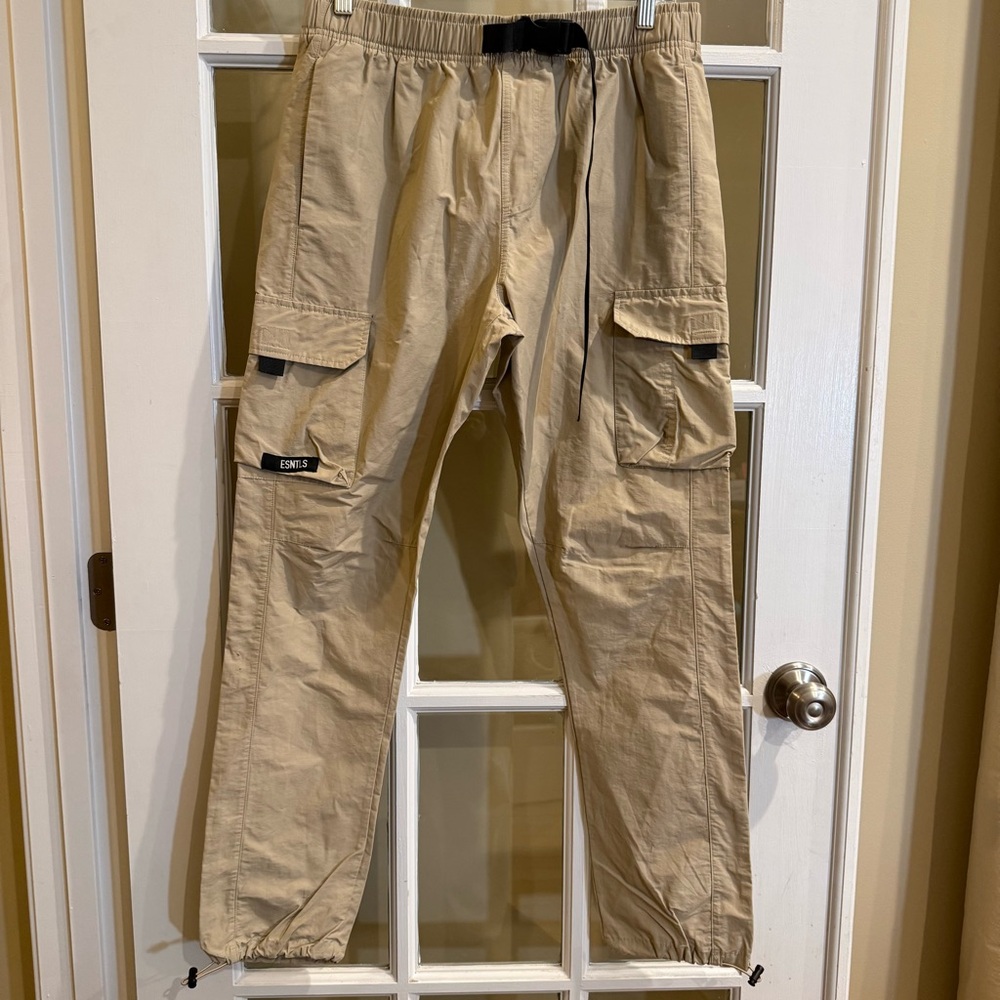 ESNTLS Cargo Pants Men Medium Khaki
